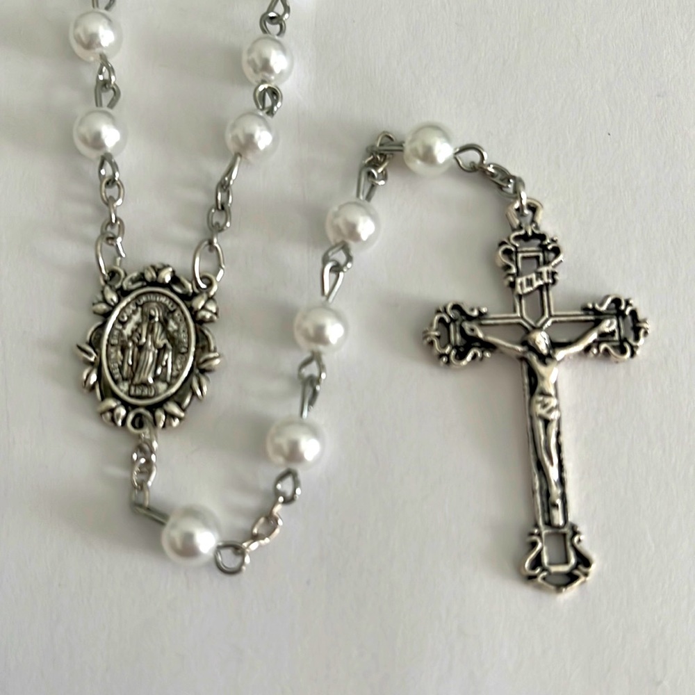 Catholic White Traditional Rosary Beads